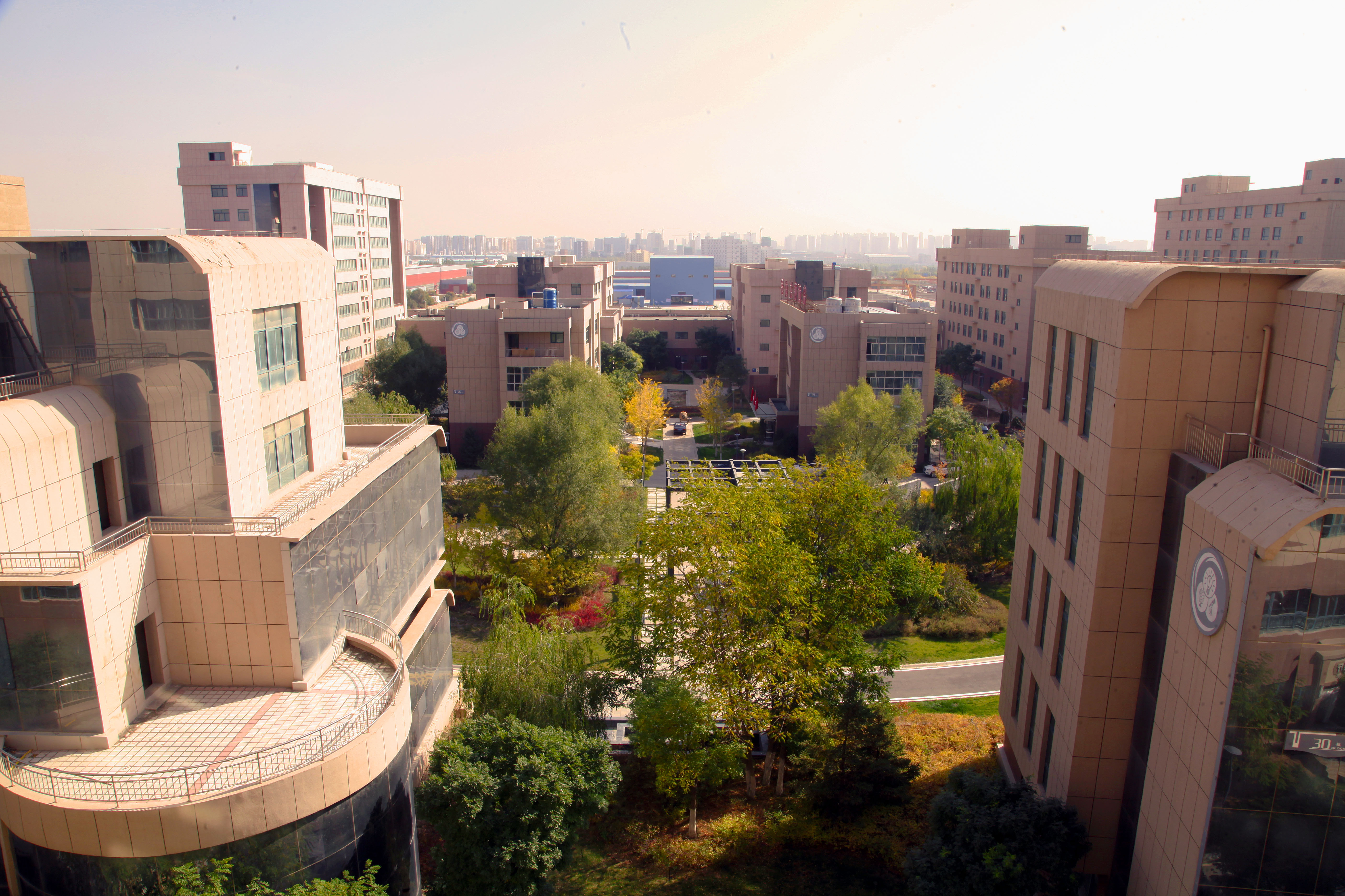 选择兰州铁路学校，成就你的美好未来 ​