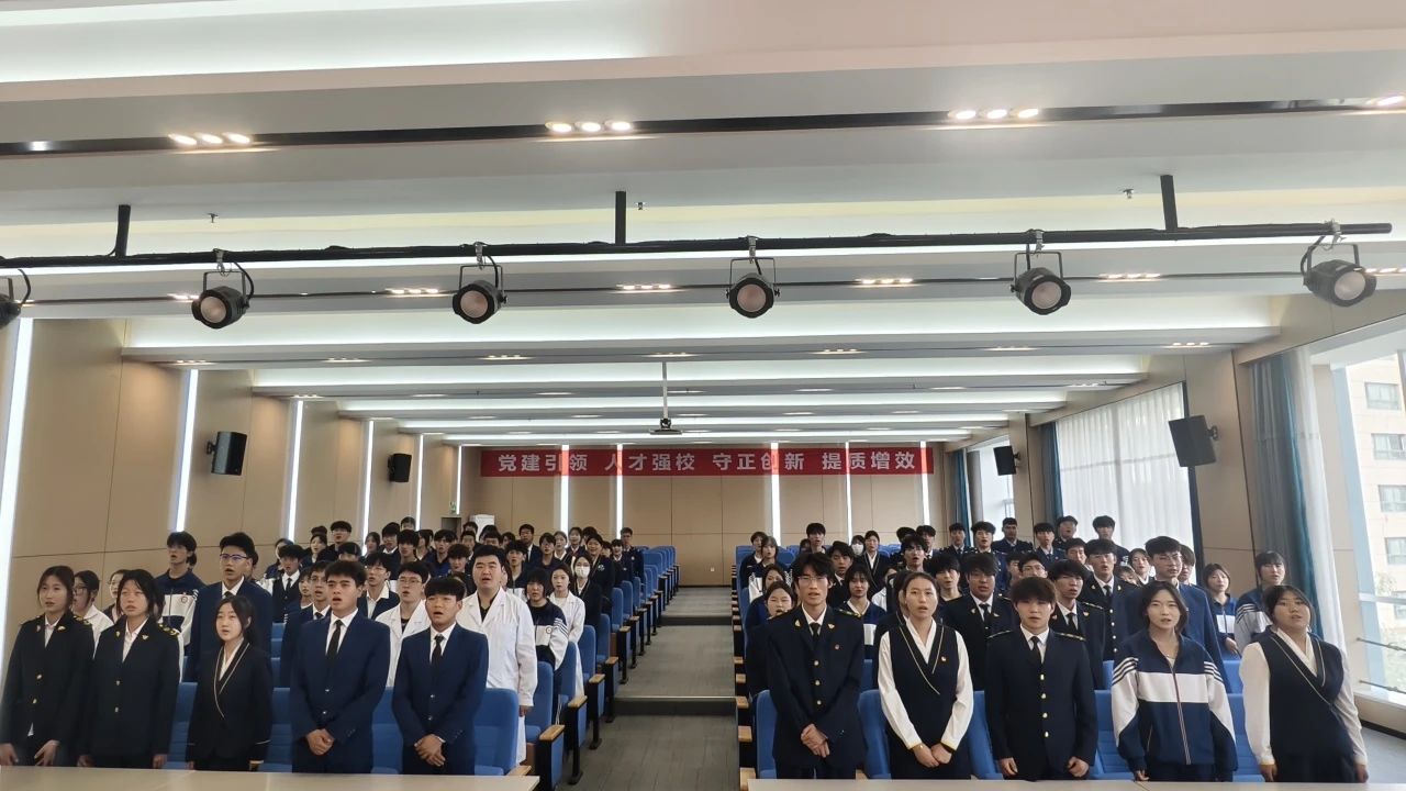 ​ 青春心向党 团徽耀征程 | 甘肃北方技工学校2025年上半年新团员入团仪式圆满举行